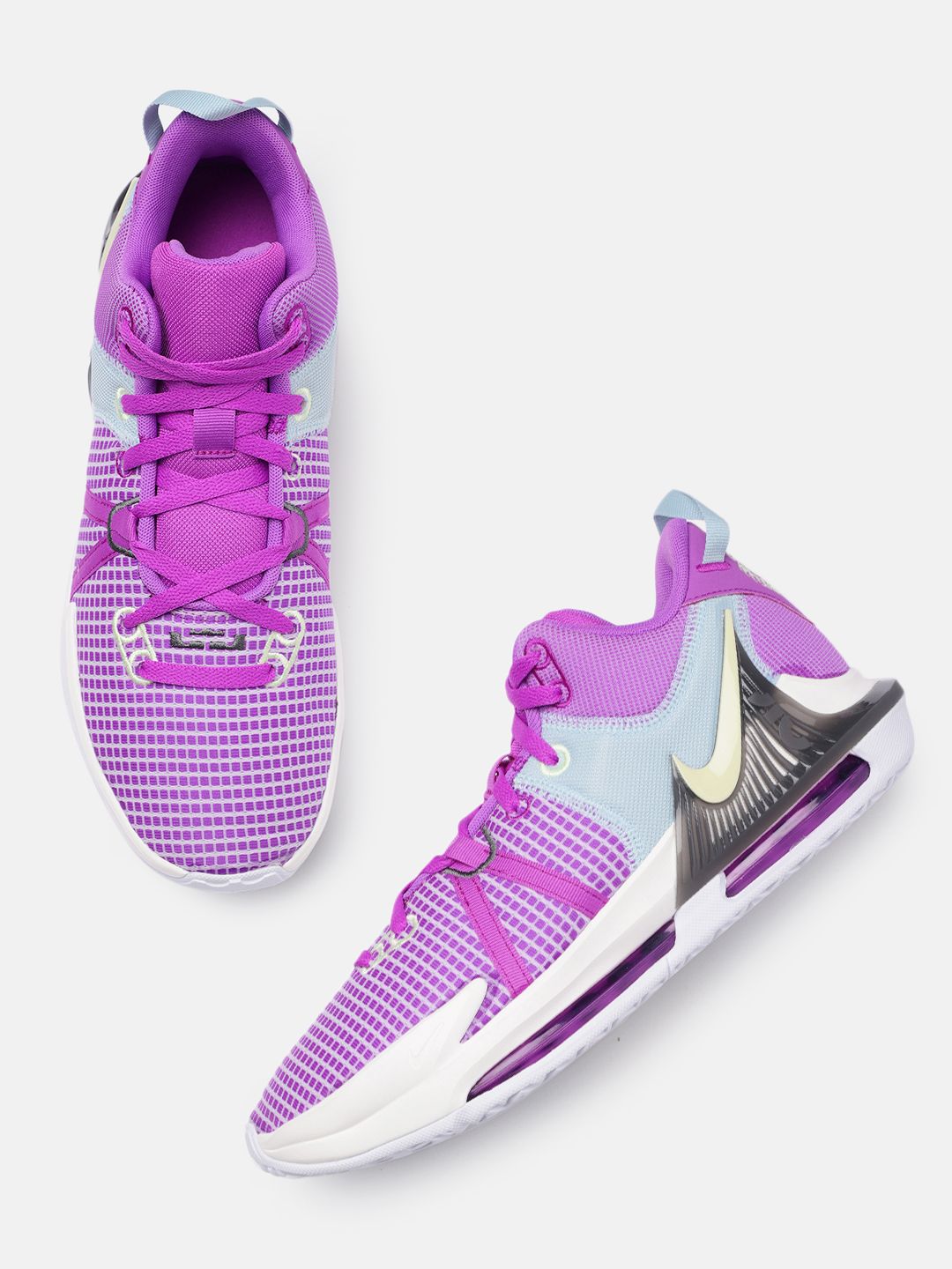 Buy Nike Men LeBron Witness 7 EP Basketball Shoes - Sports Shoes