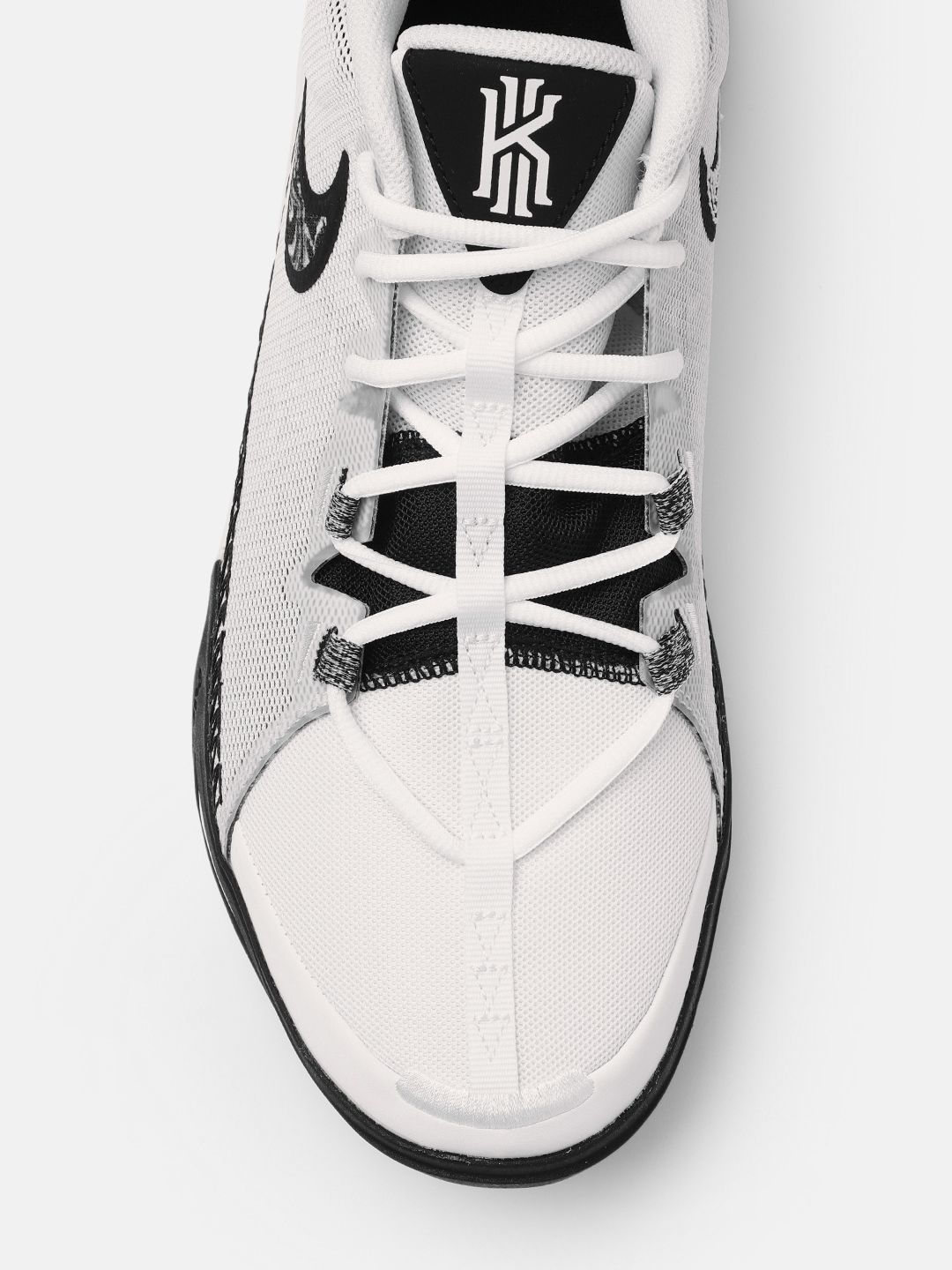 Buy Nike Men Kyrie Flytrap VI Basketball Shoes - Sports Shoes for