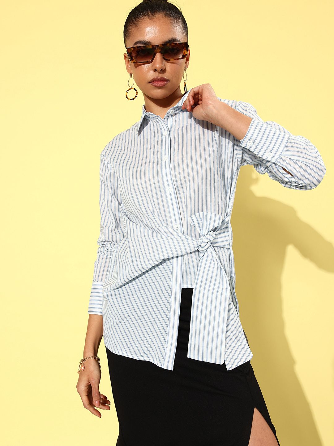 Mast & Harbour Ash Grey 90's Hollaback Striped Twisted Thoughts Pure Cotton Casual Shirt Price in India