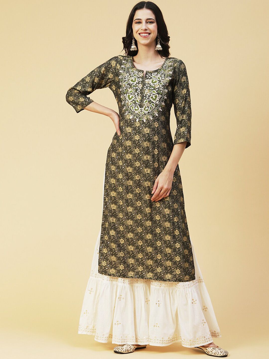 FASHOR Women Green Printed Flared Sleeves Thread Work Kurta Price in India