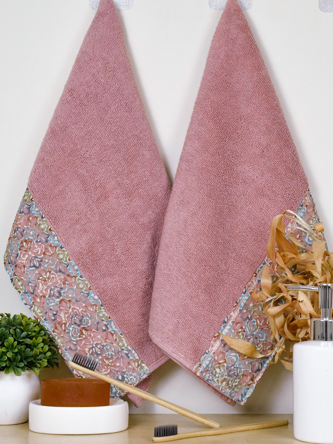 RANGOLI Set Of 2 Peach Solid 550 GSM 100% Cotton Hand Towels