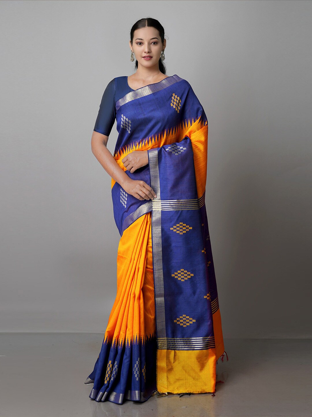 Unnati Silks Woven Design Zari Handloom Jamdani Saree Price in India