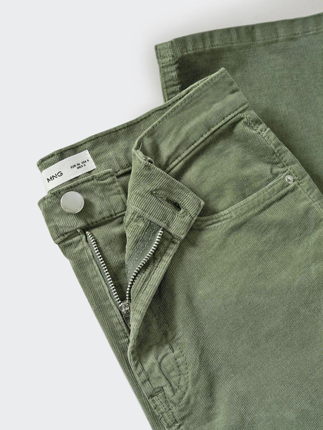 Sustainable Flared High-Rise Stretchable Jeans