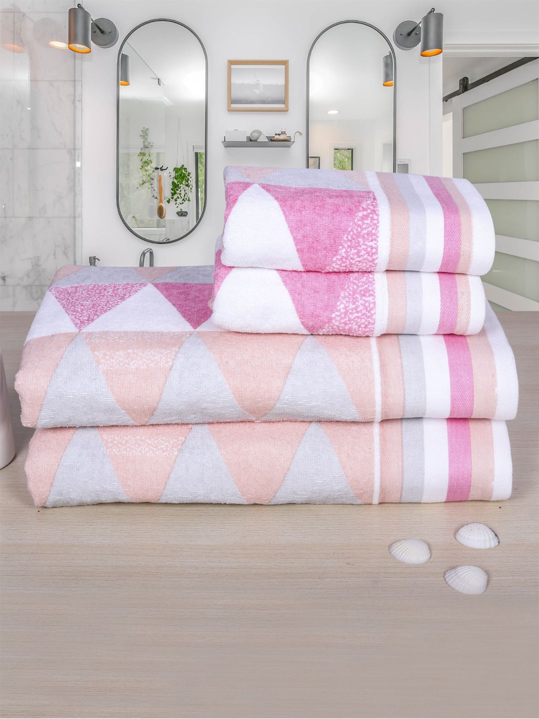 RANGOLI Peach and White Set Of 4 Printed 500 GSM Pure Cotton Towel Set