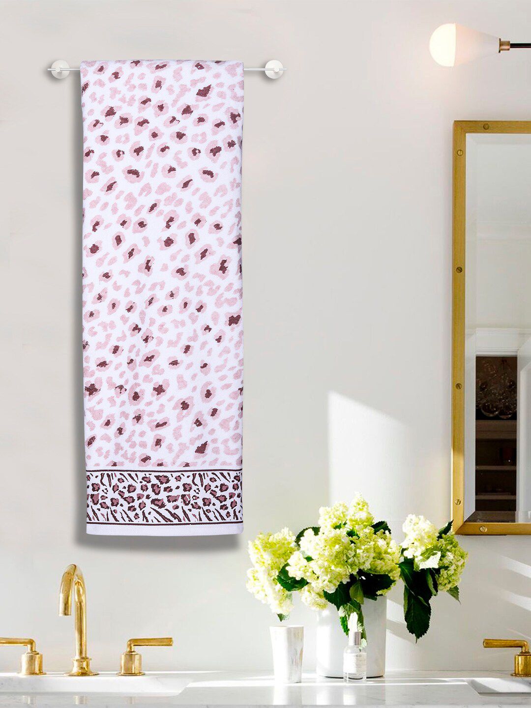 RANGOLI White & Purple Set Of 2 Leopard Printed 500 GSM Pure Cotton Bath Towels