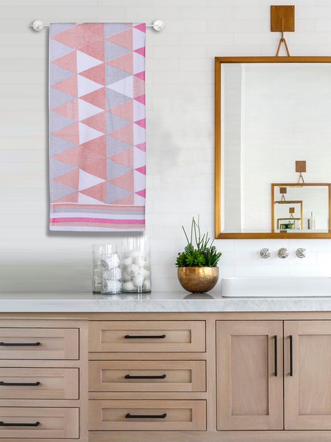 RANGOLI White & Peach Set Of 3 Printed 500 GSM Pure Cotton Towel Set