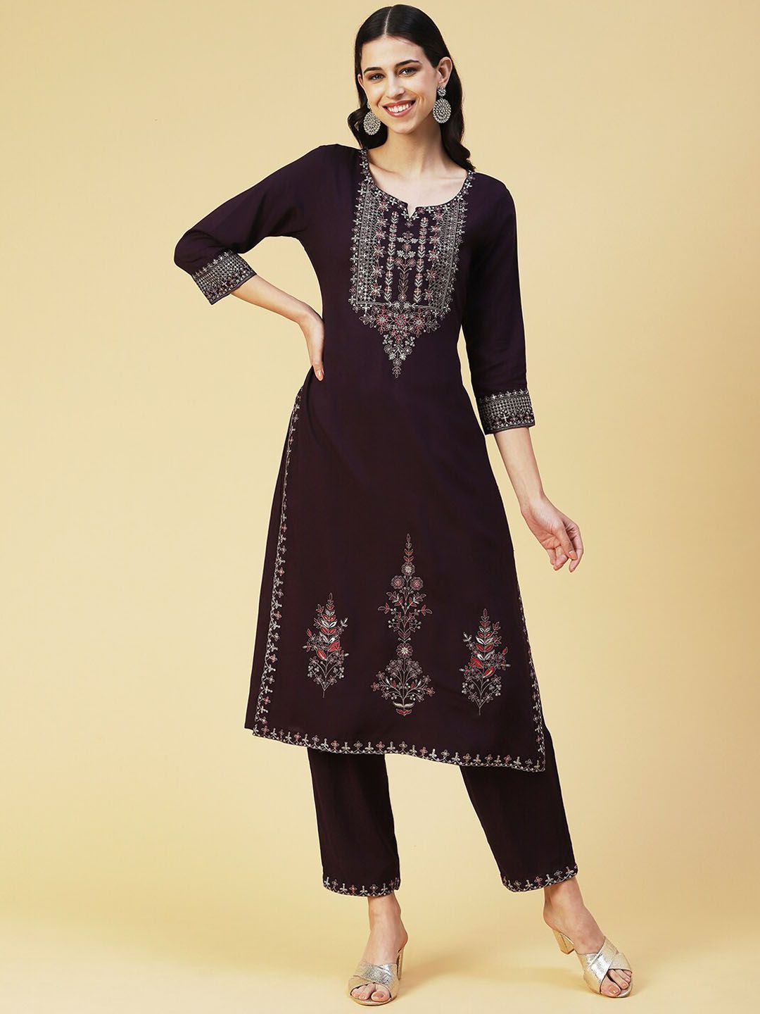FASHOR Ethnic Motifs Embroidered Sequinned Kurta with Trousers Price in India