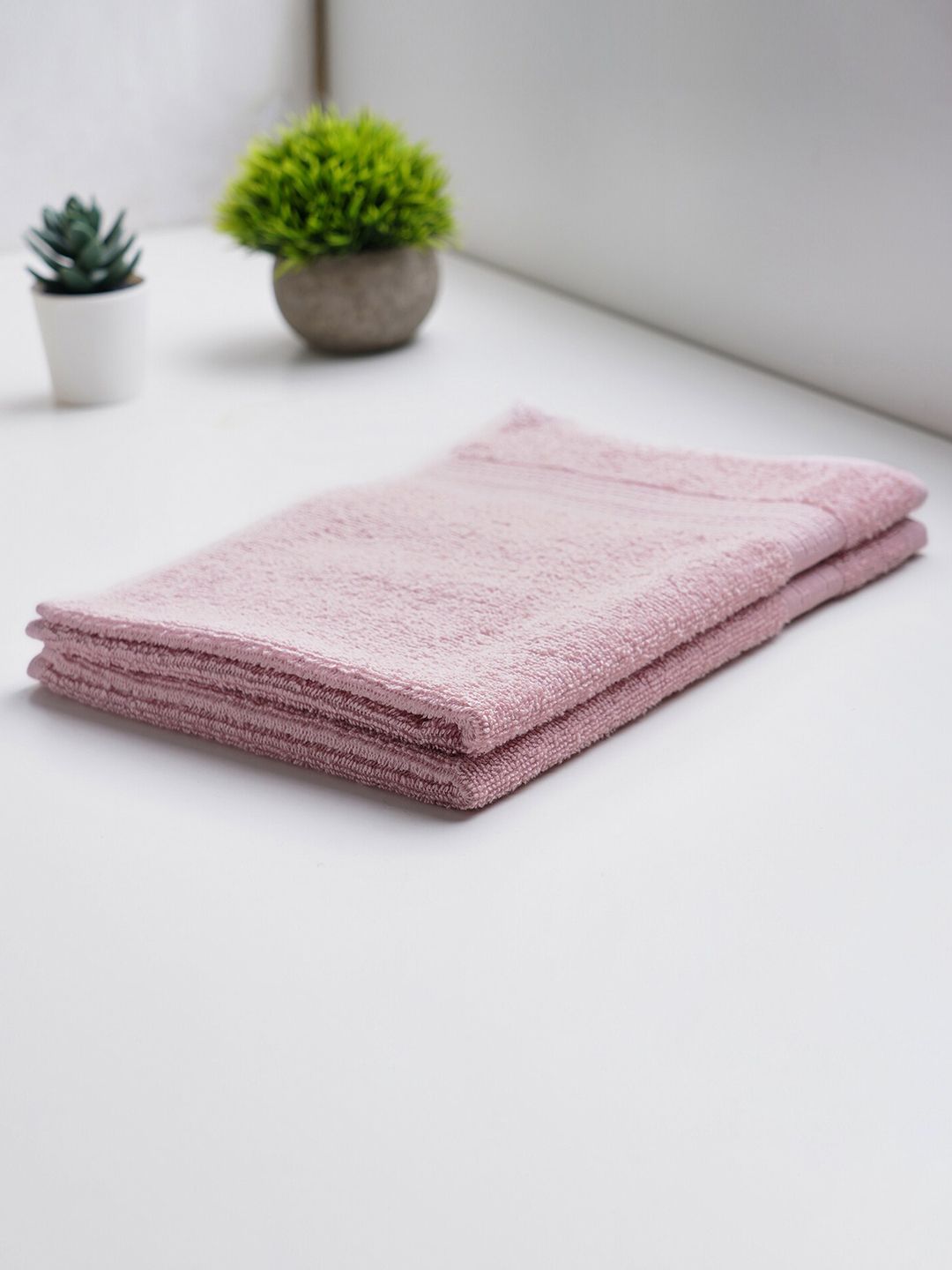 SPACES Pink Set Of 2 Ultra-Absorbency 400 GSM Pure Cotton Hand Towels