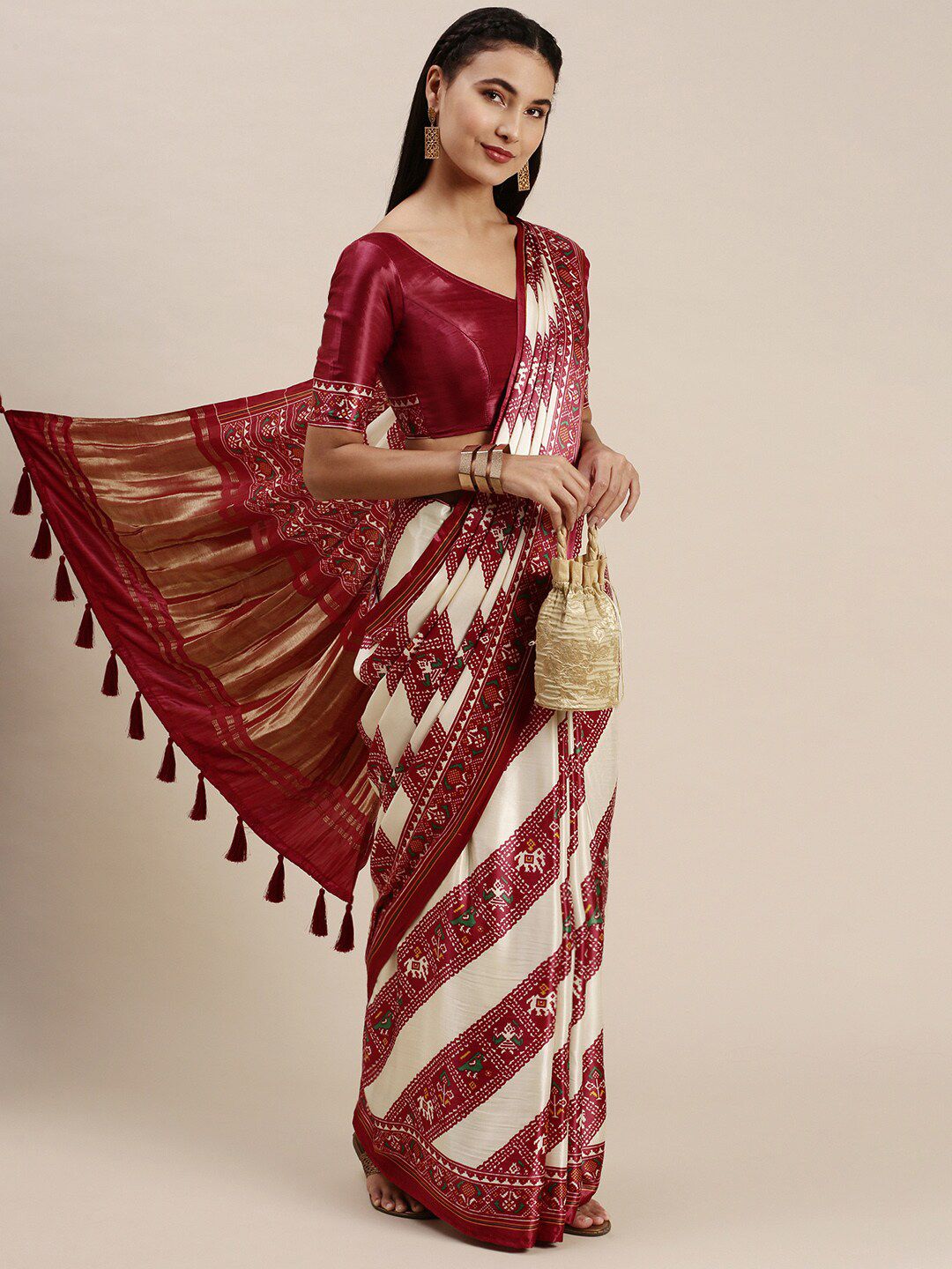 AVANSHEE Red & White Ethnic Motifs Zari Pure Silk Fusion Saree Price in India