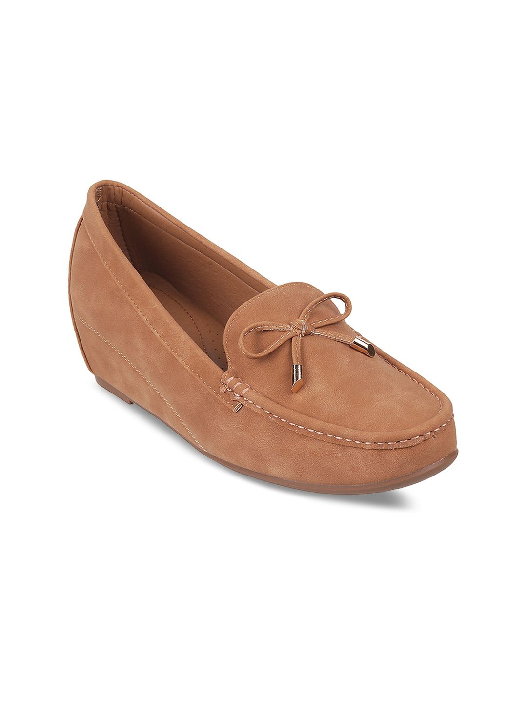 Mochi Women Leather Loafers Price in India