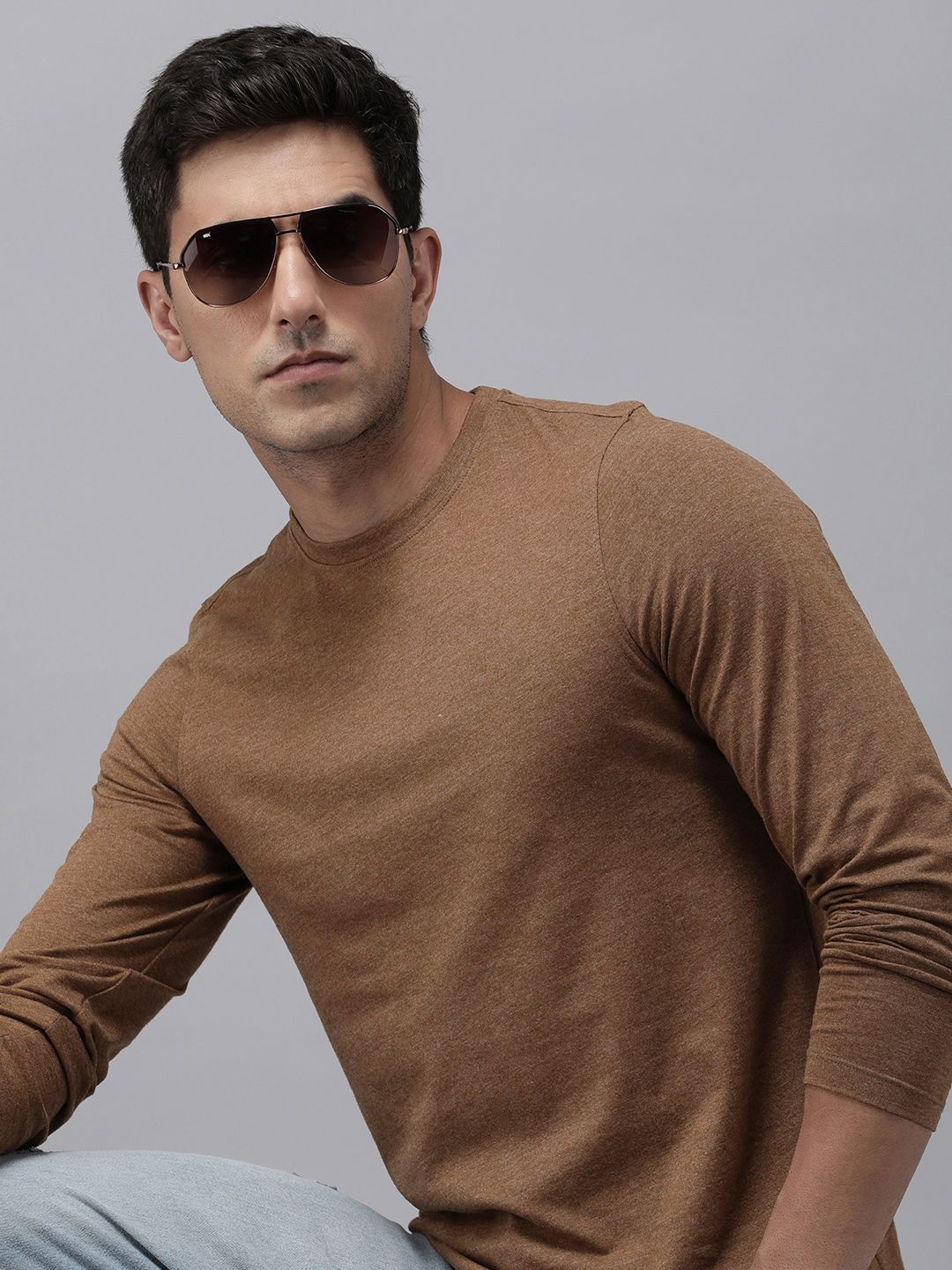 The Roadster Lifestyle Co. Men Solid Round Neck Long Sleeves T-shirt