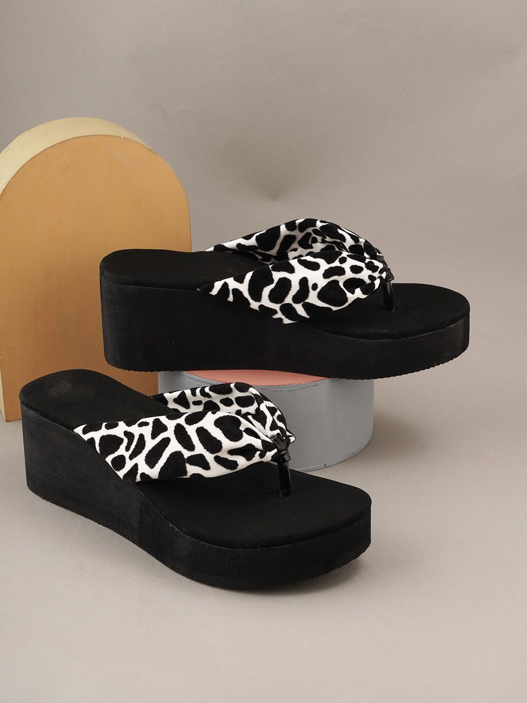 Walkfree Printed Flatform Heels