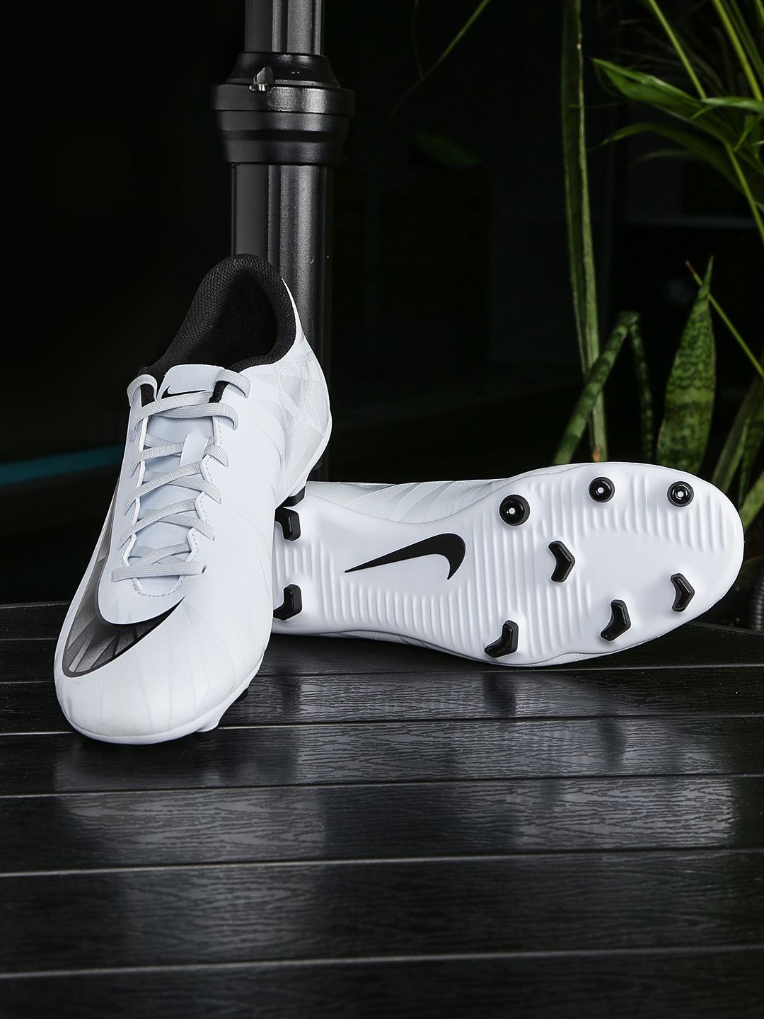 nike mercurial white cr7