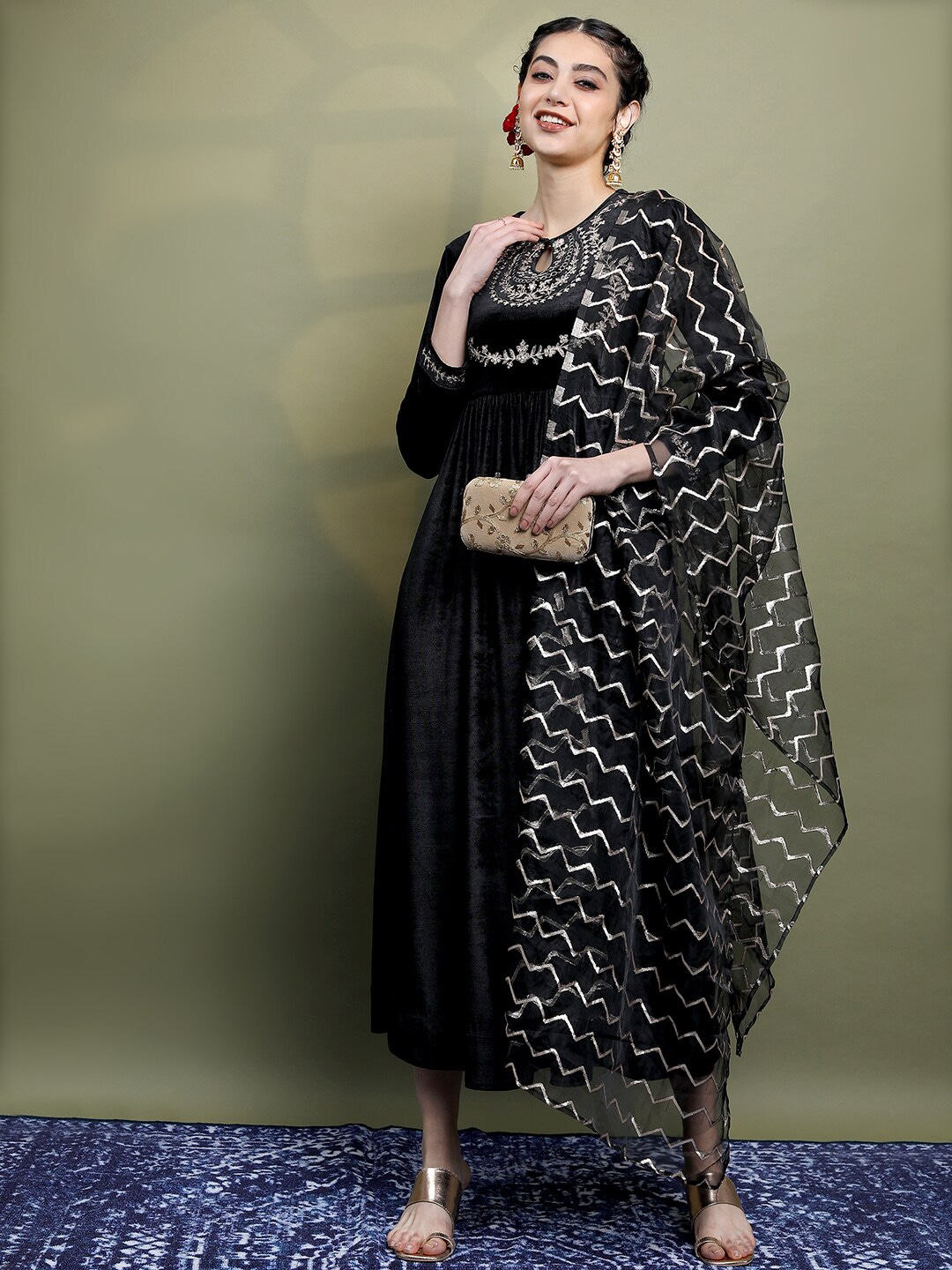 Vishudh Black Floral Embroidered Keyhole Neck Velvet A-Line Midi Dress Price in India