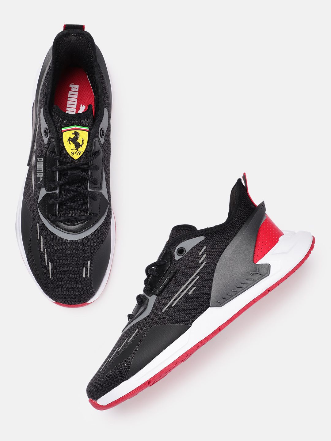 PUMA Motorsport Unisex Solid Scuderia Ferrari IONSpeed 2 Regular Sneakers