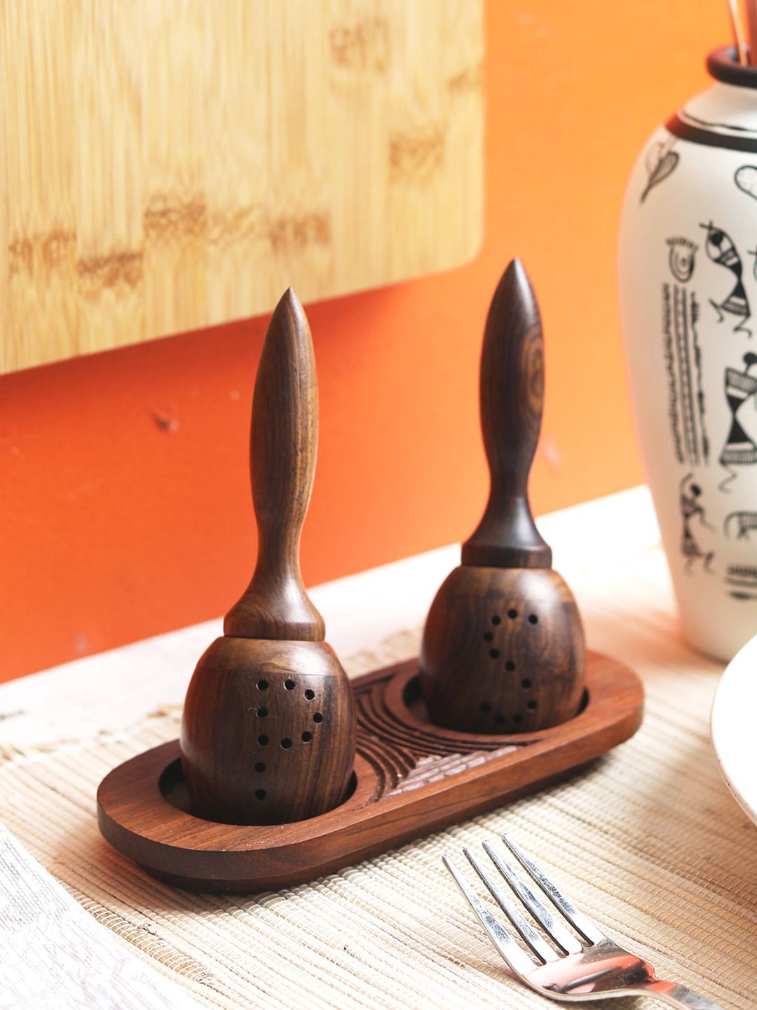 VarEesha Brown Set of 2 Handmade Sheesham Wood Salt n Pepper Shakers with Tray Price in India