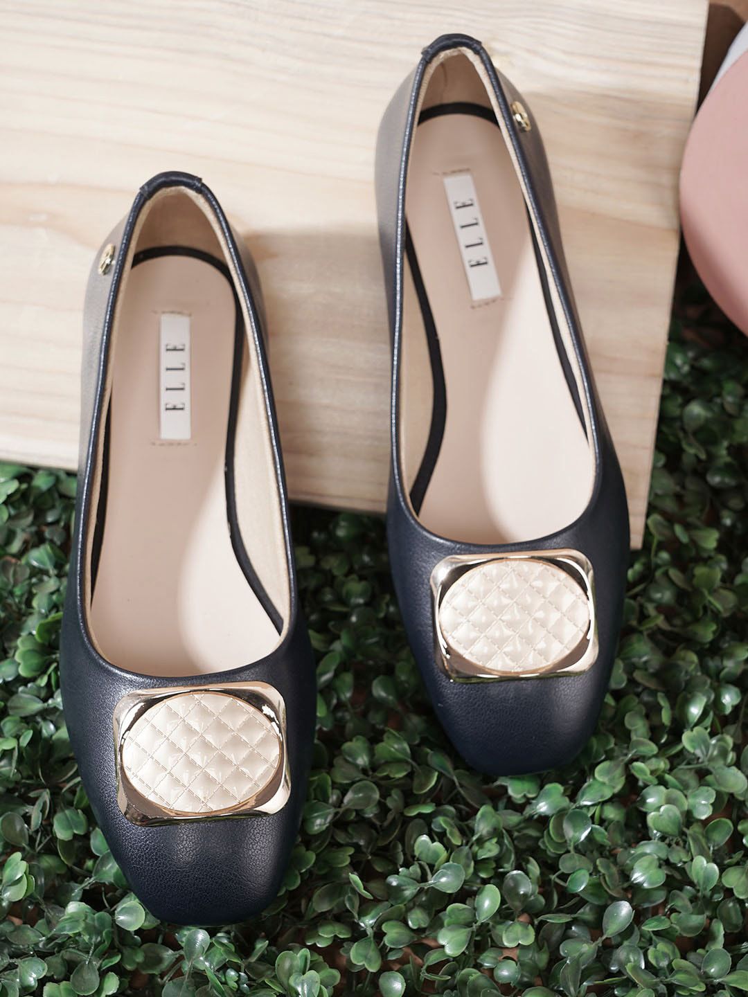 ELLE Women Round Toe Ballerinas With Bows