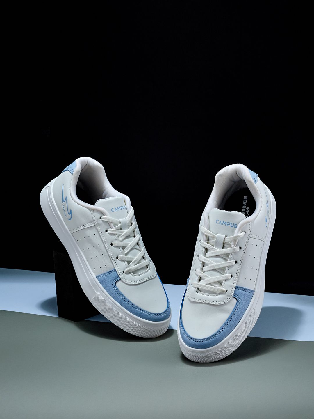 Campus Women Colourblocked Round Toe Sneakers