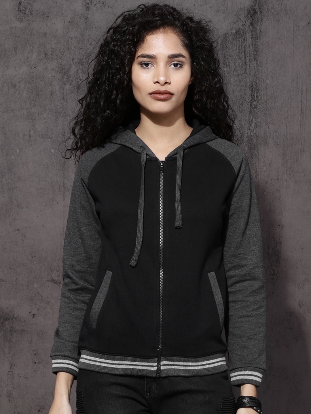 Roadster Women Black Solid Hooded Sweatshirt Price in India