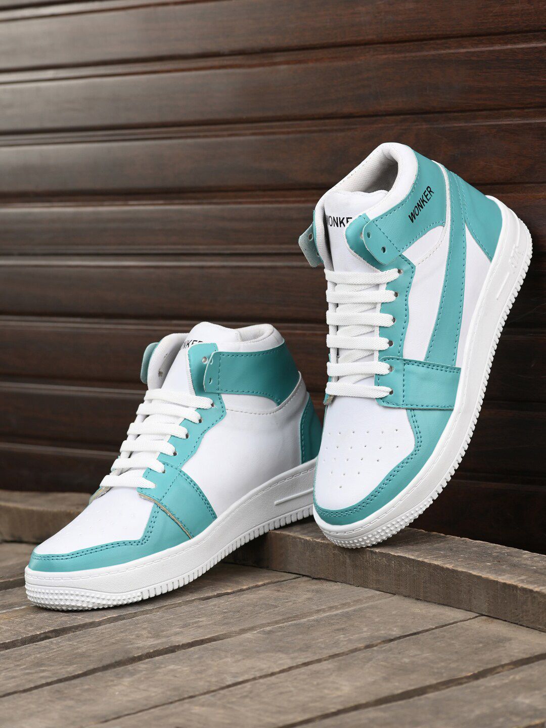 mr.wonker Women 3D Chassis Colourblocked Deziner Sports Shoes Price in India