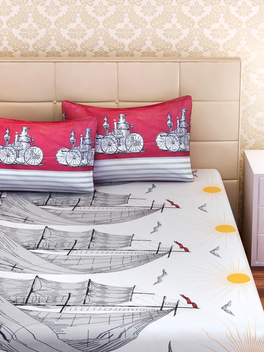 SEJ by Nisha Gupta White & Grey Cotton 180 TC Double King Bedsheet with 2 Pillow Covers Price in India