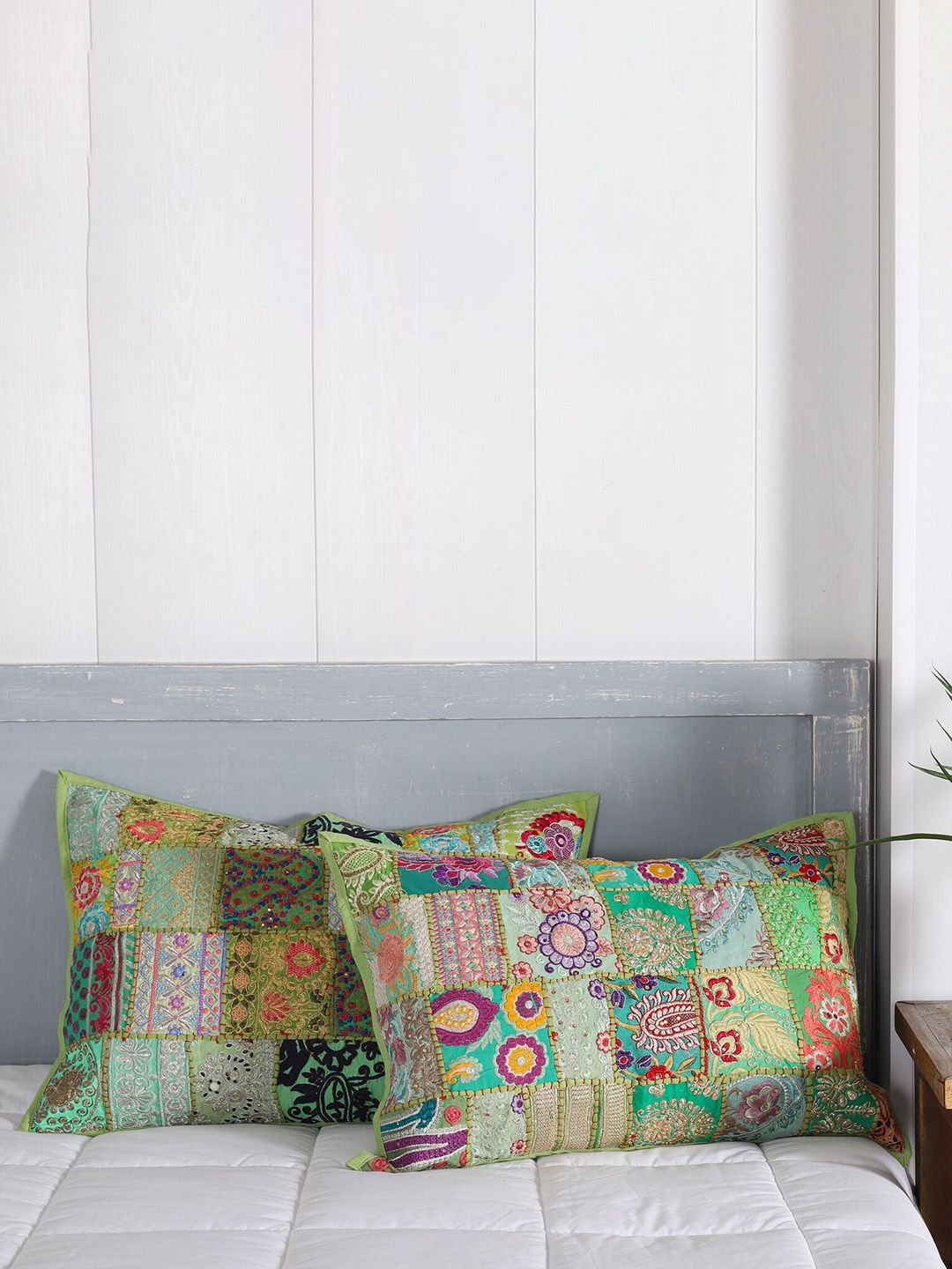 HANDICRAFT PALACE HANDICRAFT PALACE Green & Blue 2 Pieces Patchwork Embroidered Cotton Pillow Covers