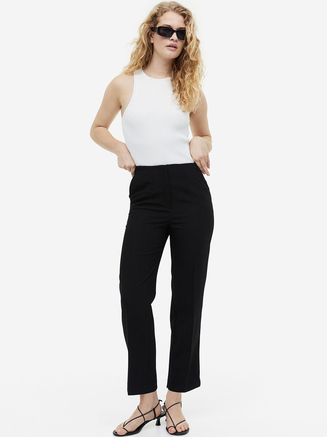 H&M Women Tapered Trousers Price in India
