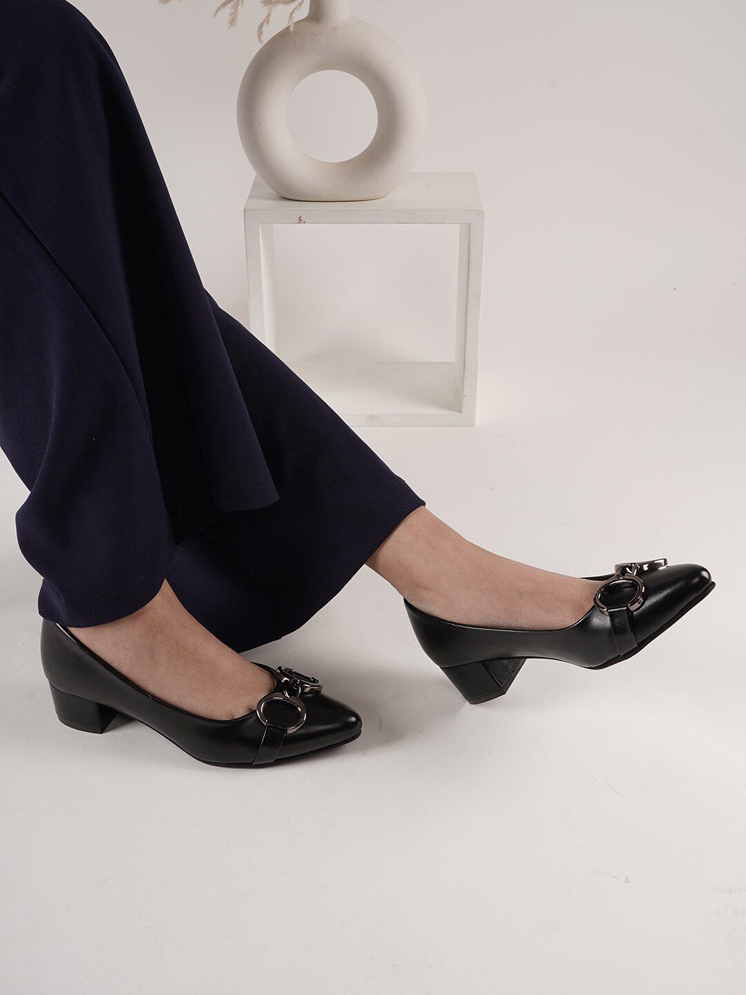 DressBerry  Pointed Toe Block Pumps With Buckle Detail