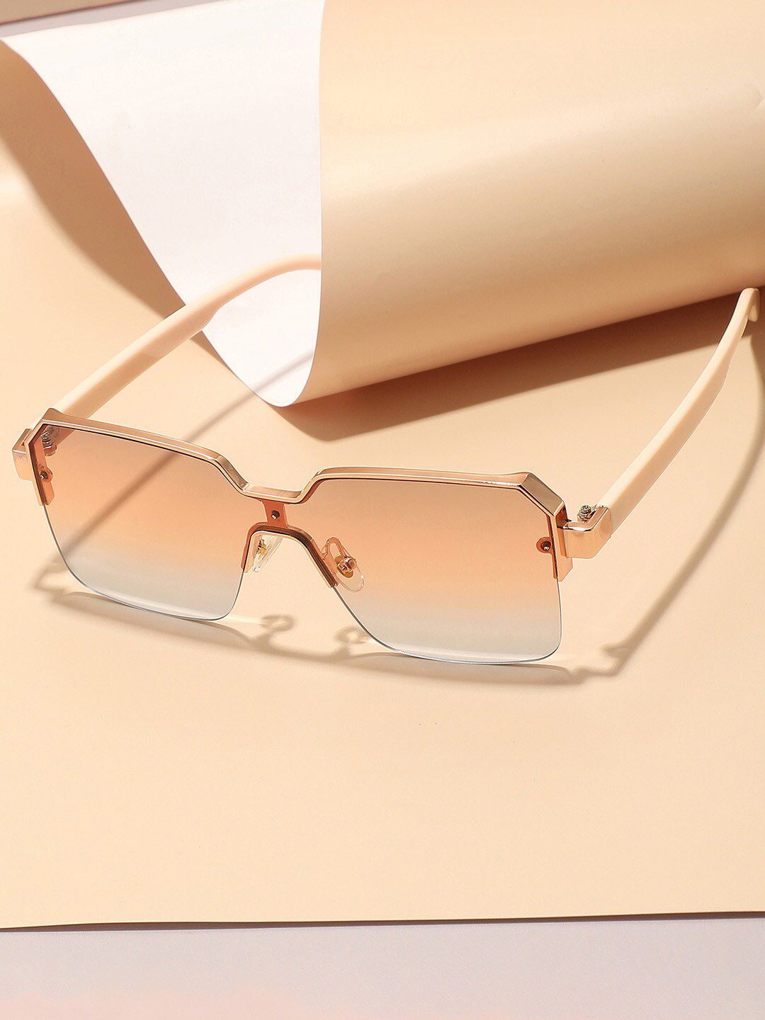 HAUTE SAUCE by Campus Sutra Women Mirrored Lens & Gold-Toned Rectangle Sunglasses with Polarised Lens