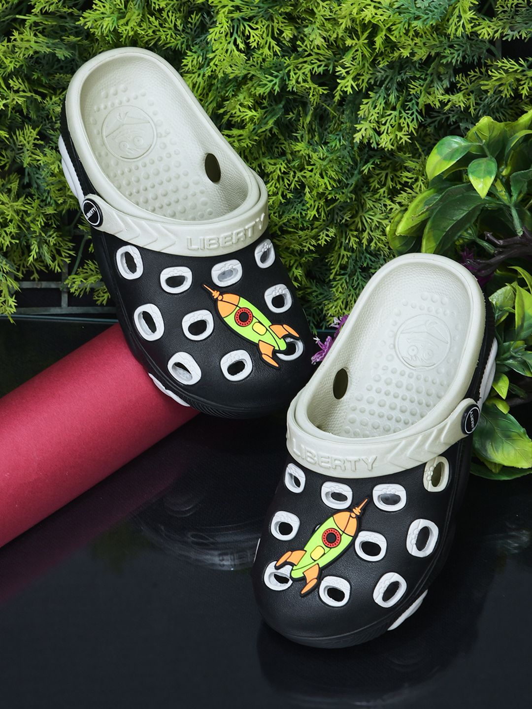 Liberty Liberty Kids Conversational Printed Clogs