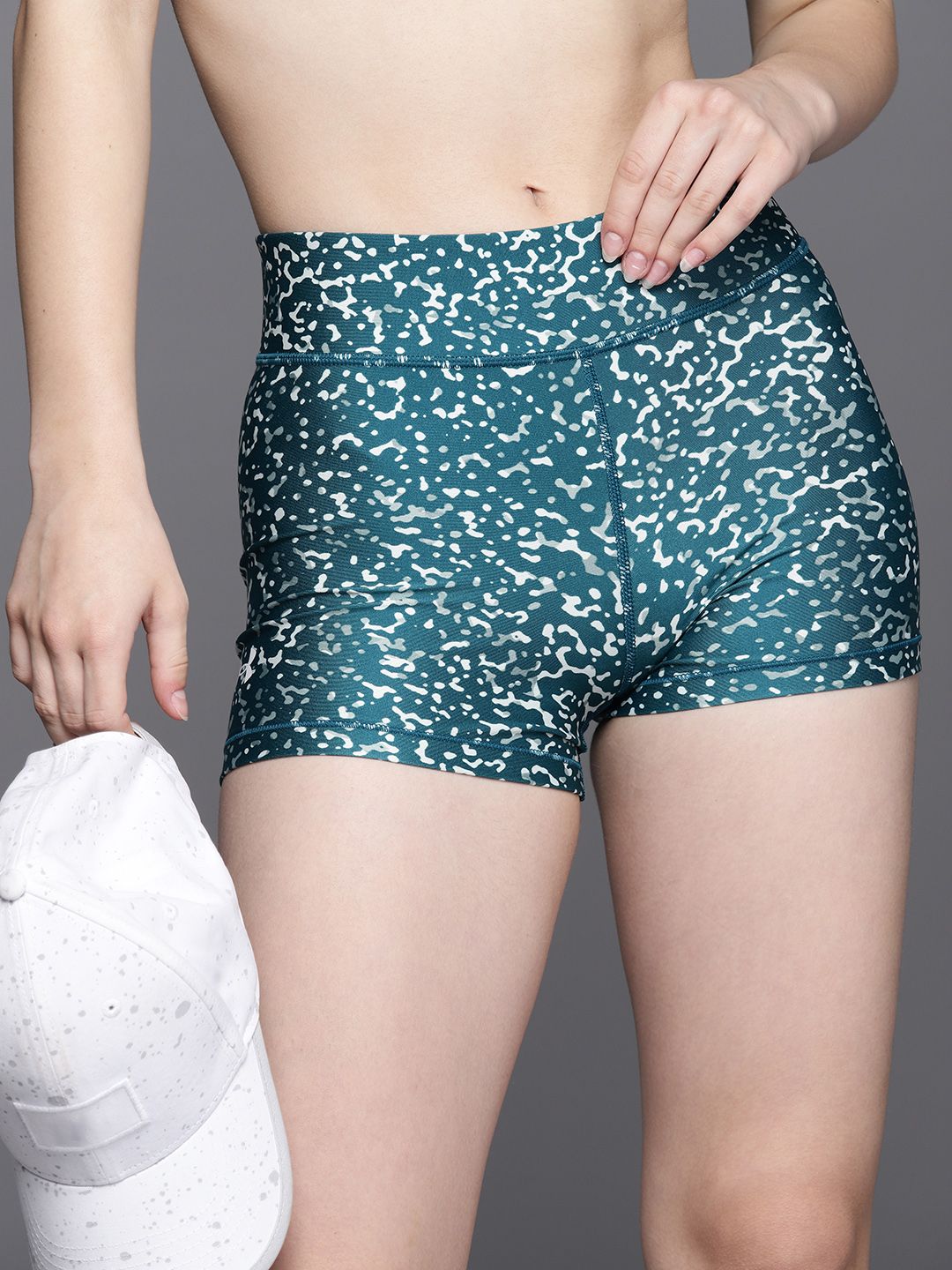 UNDER ARMOUR Women Mid-Rise Shorty All Over Print Low-Rise Sports Shorts Price in India