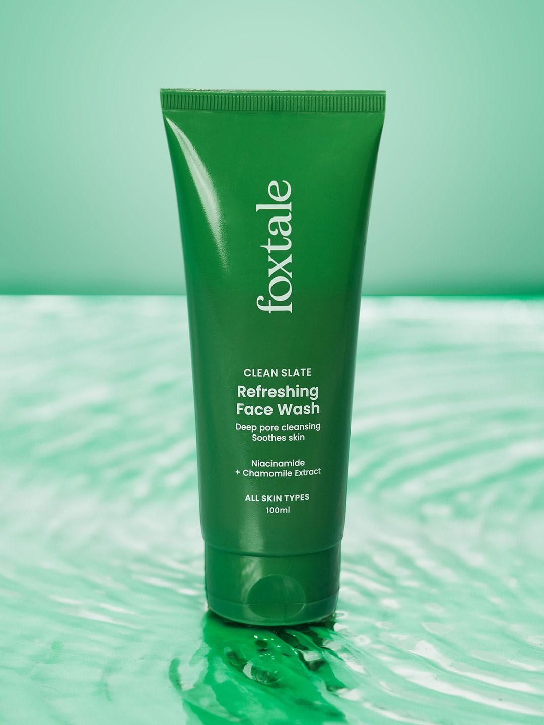 FoxTale Refreshing Face Wash for Deep Cleansing with Niacinamide to Hydrates - 100ml