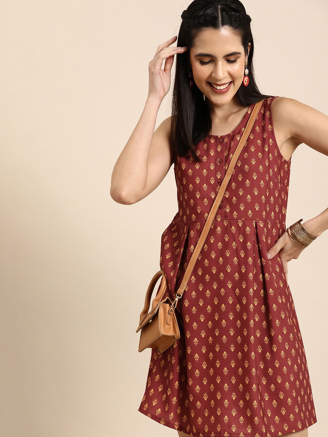 Anouk Floral Print Sleeveless A-Line Dress Price in India