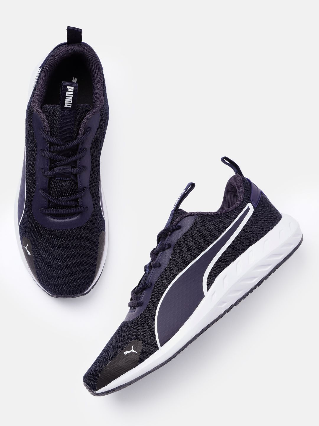 Puma Men Solid Walter Road Running Shoes