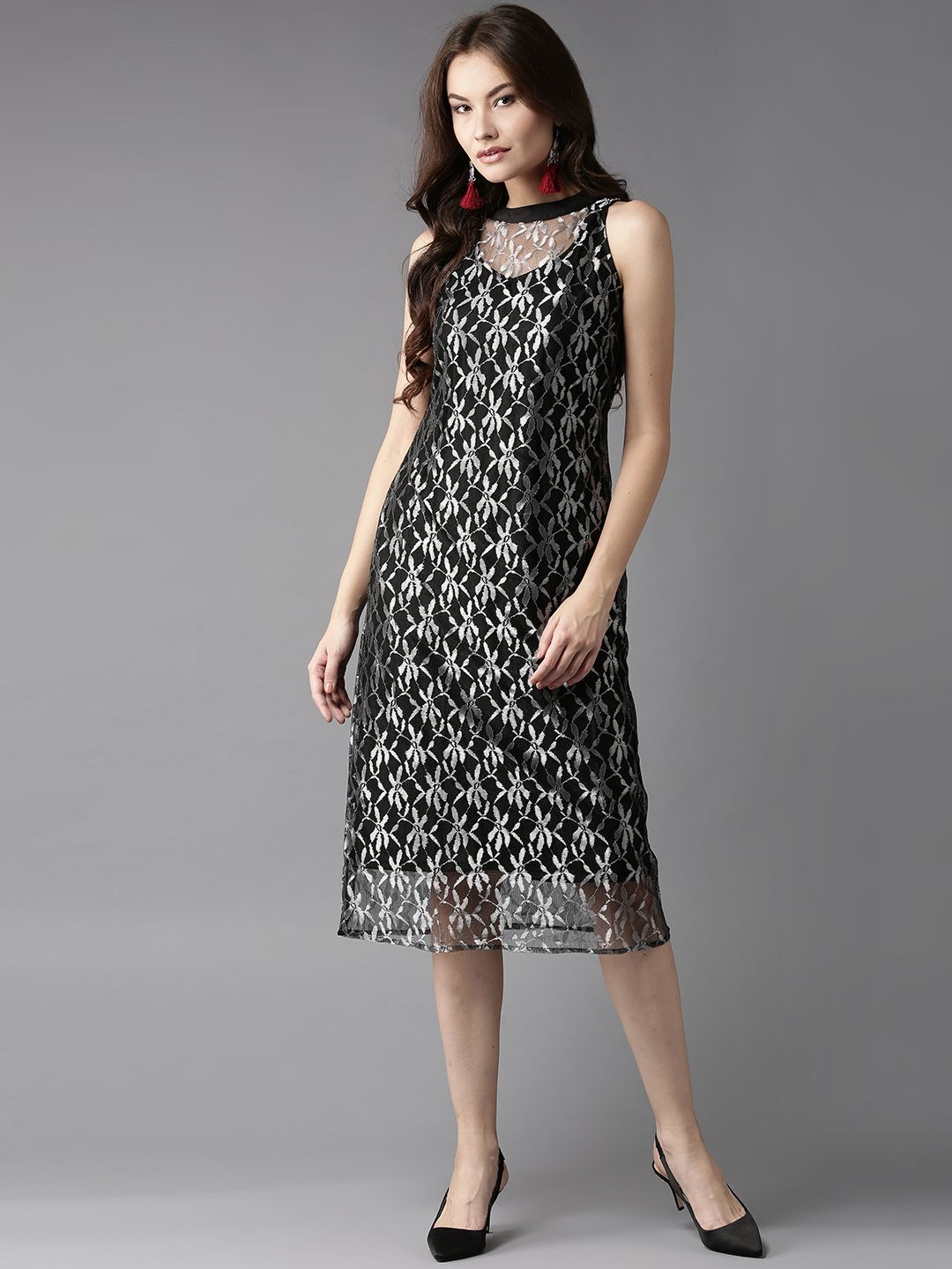 short sleeve lace skater dress Short Sleeve Pleated Lace Skater Dress in Navy – Skirt & Stiletto