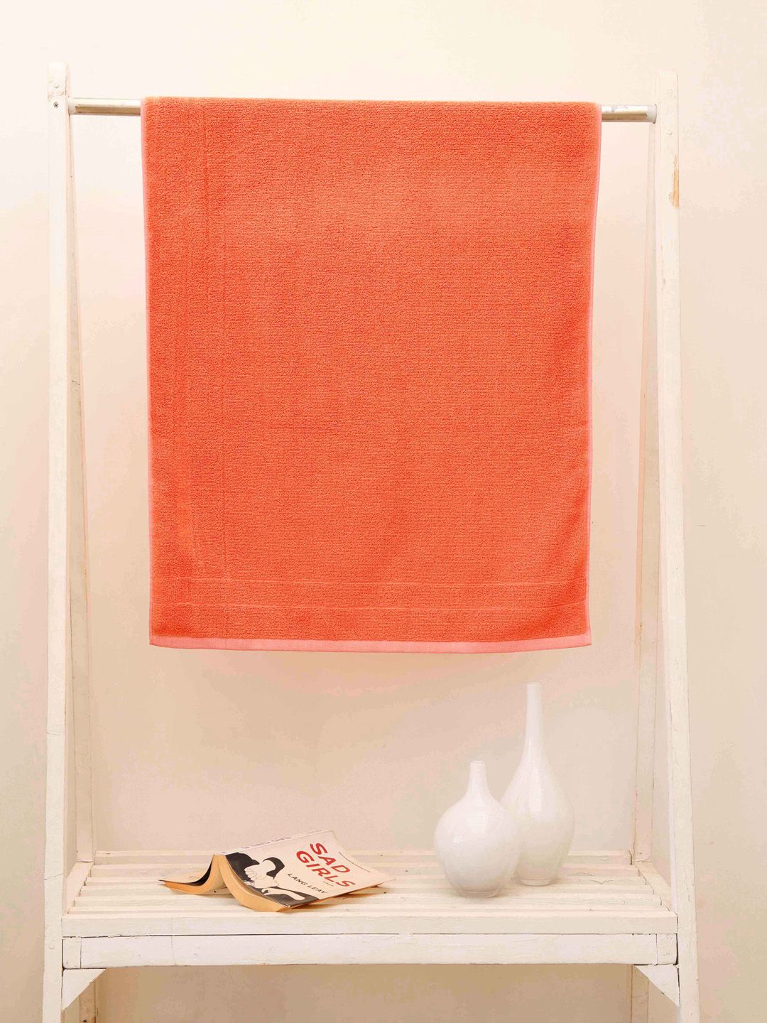 Ariana Luxury Orange-Colored 500 GSM High Absorbet Cotton Bath Towel