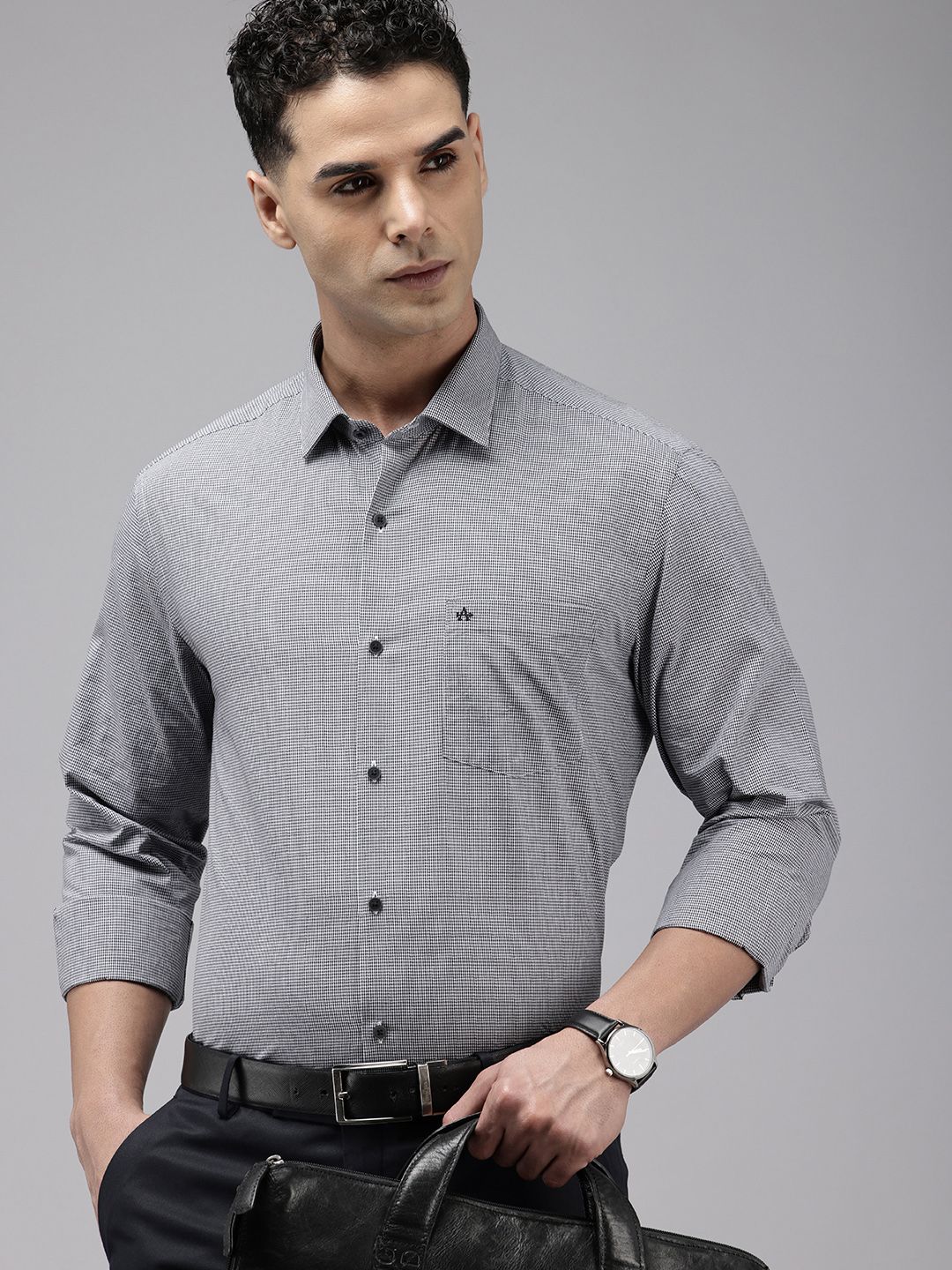 Arrow Arrow Pure Cotton Manhattan Slim Fit Micro Checks Formal Shirt