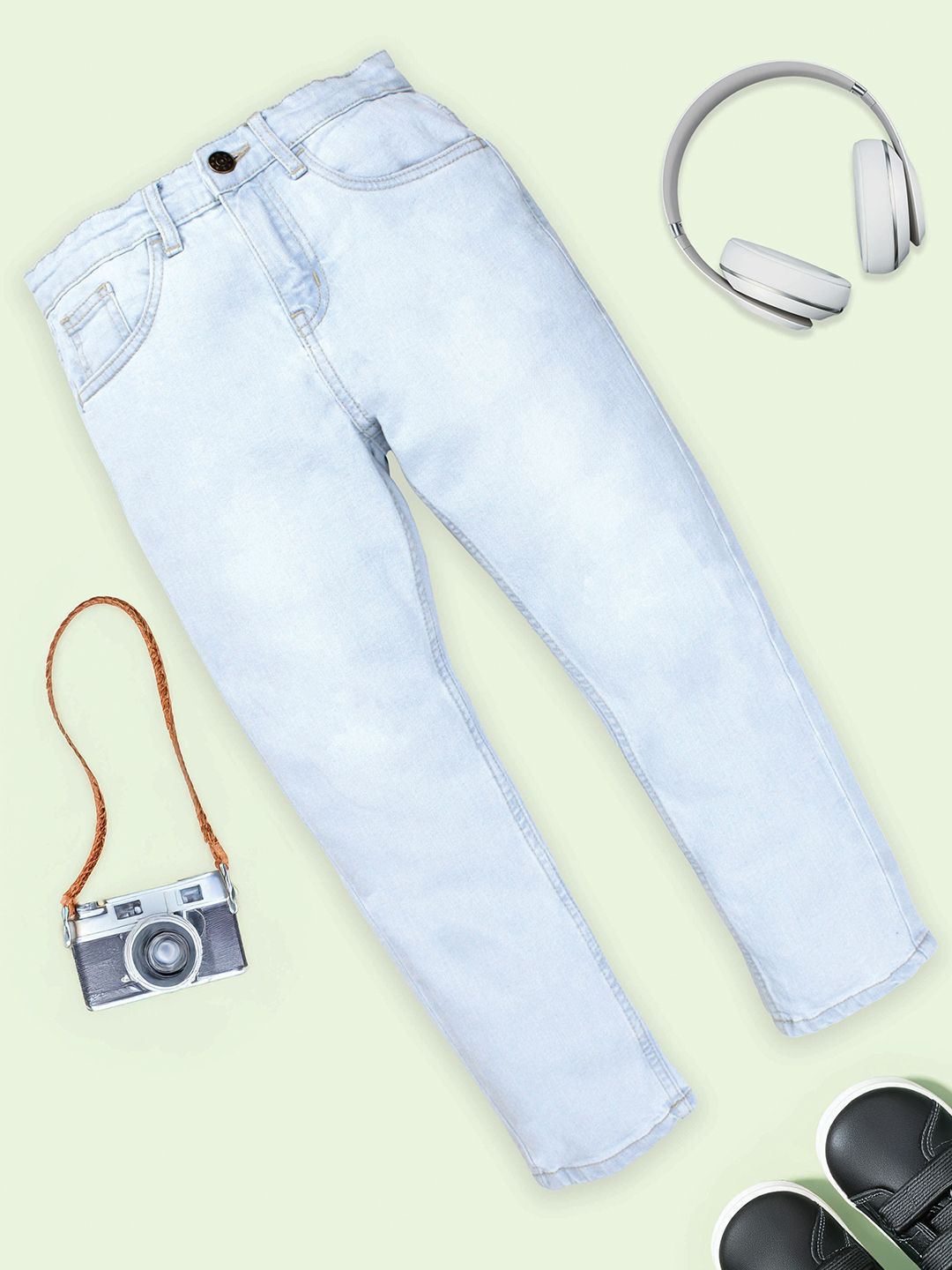 KiddoPanti Boys Mid-Rise Clean Look Stretchable Light Fade Cotton Jeans