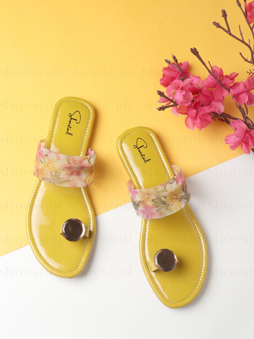 Shoestail Printed One Toe Flats Price in India