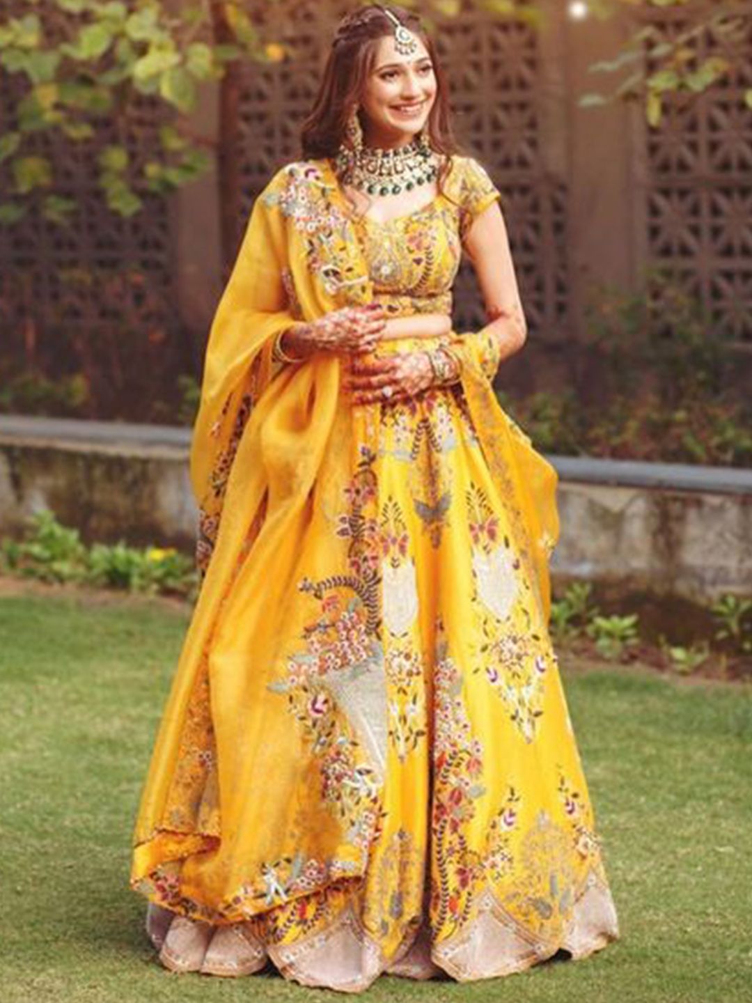 Zainab chottani Embroidered Semi-Stitched Lehenga & Unstitched Blouse With Dupatta Price in India