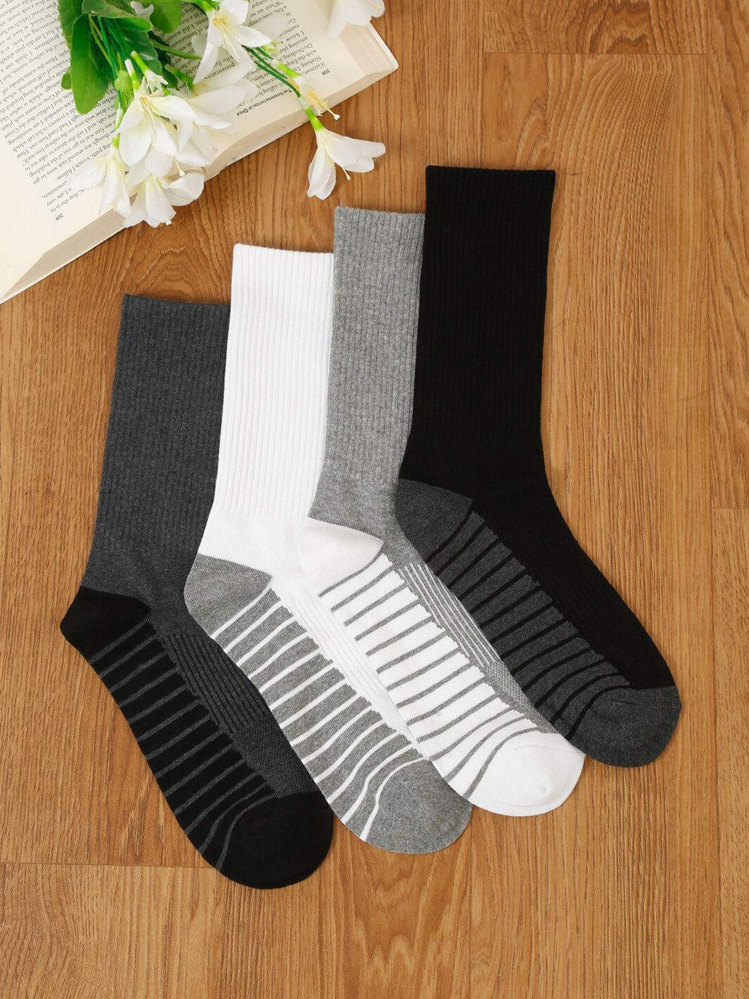 LOUIS STITCH Men Pack Of 4 Patterned Antimicrobial Calf-Length Socks