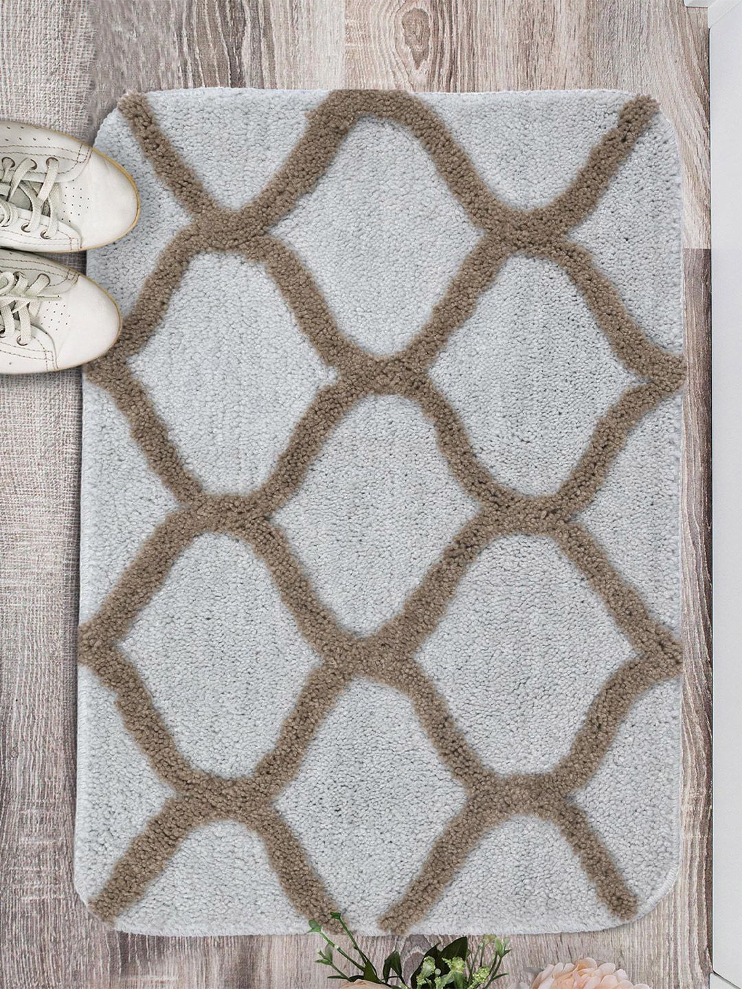 Saral Home Grey Textured Bath-Door Mat