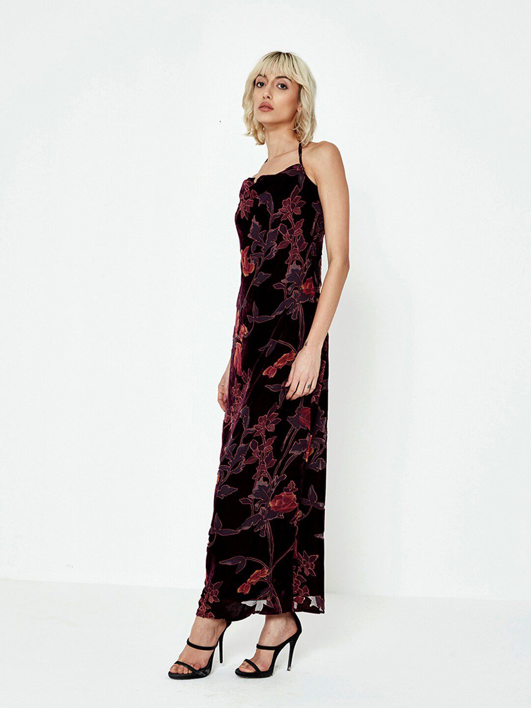 Buy COVER STORY Floral Printed Shoulder Strap Velvet Maxi Dress - Dresses  for Women 22351024 | Myntra