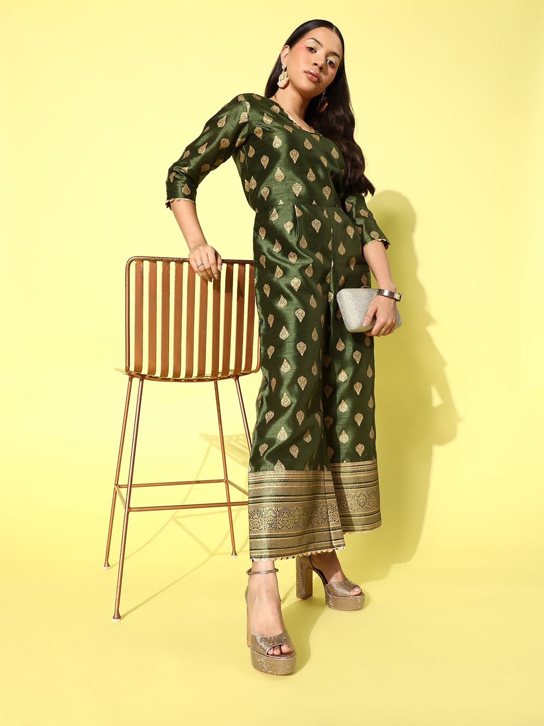 Ahalyaa Printed Basic Jumpsuit Price in India