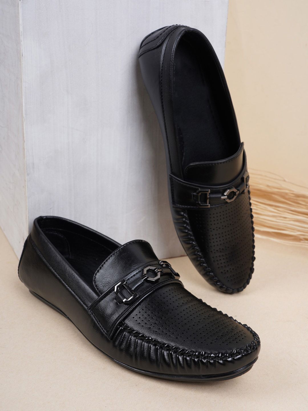 Style Shoes Men Perforated Formal Loafers