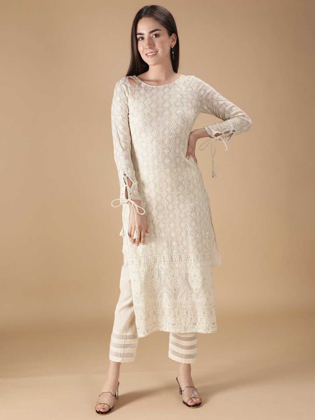 HANDME Plus Size Ethnic Motif Embroidered Boat Neck Chikankari Straight Kurta Price in India