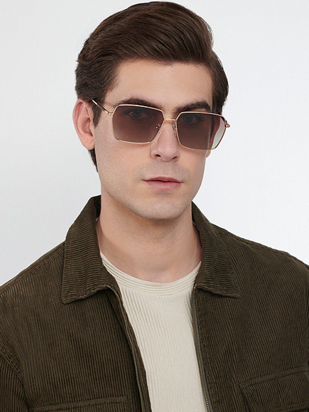 John Jacobs Full Rim Rectangle Sunglasses with Polarised and UV Protected Lens 147918