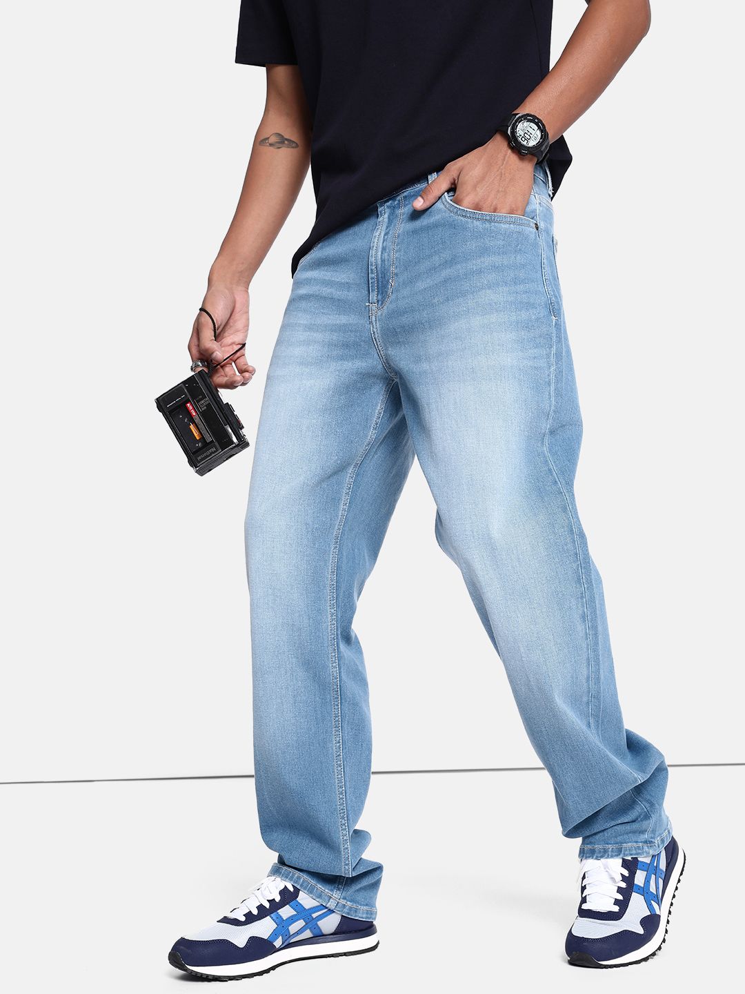 Buy The Roadster Life Co. Men Sky Blue Heavy Fade Stretchable