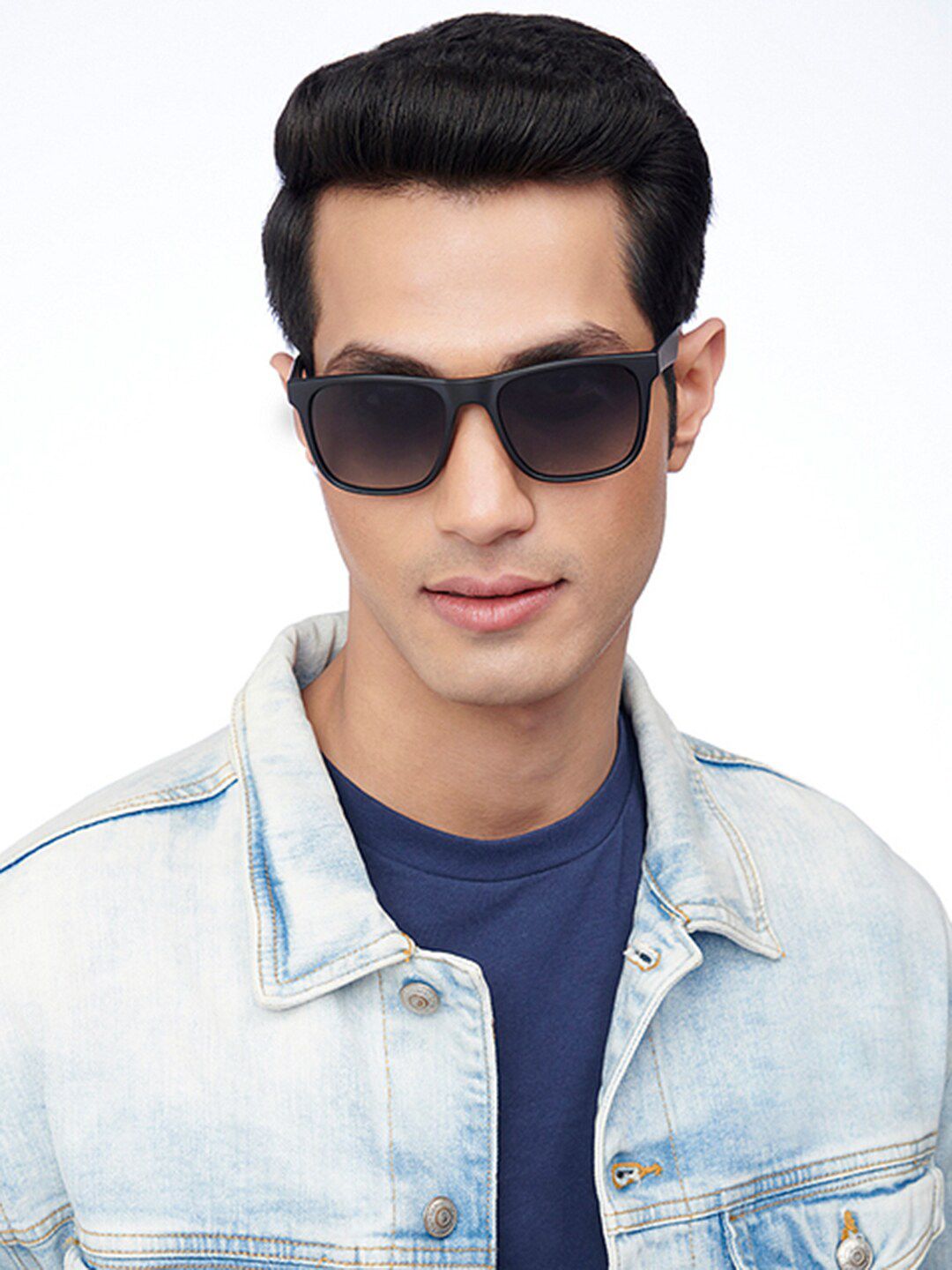 Vincent Chase by Lenskart Lens & Wayfarer Sunglasses with Polarised and UV Protected Lens 204541