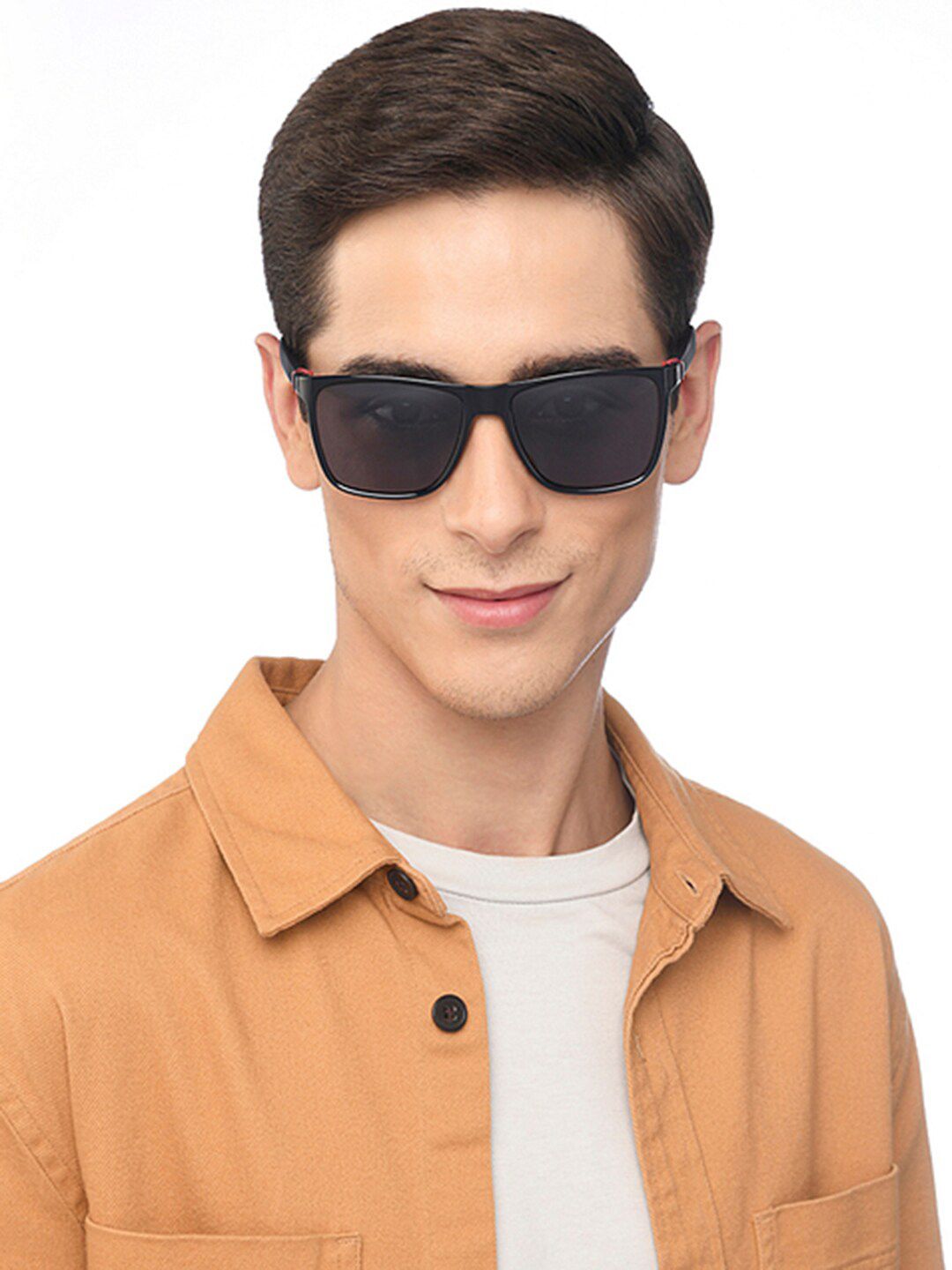Vincent Chase by Lenskart Full Rim Wayfarer Sunglasses with Polarised and UV Protected Lens 204567